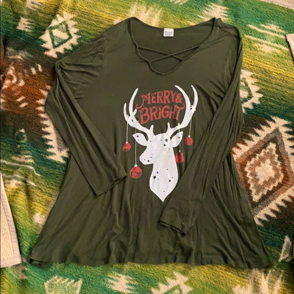 Flowy holiday top